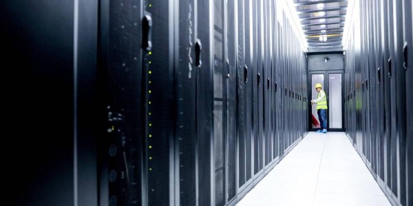 機房動環監控系統：現代機房管理的核心支撐